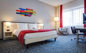 Park Inn Schiphol 3*